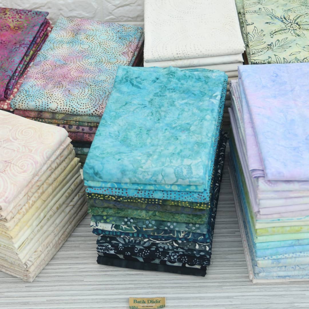 Batik Fabric in Norway with low prices and reliable quality