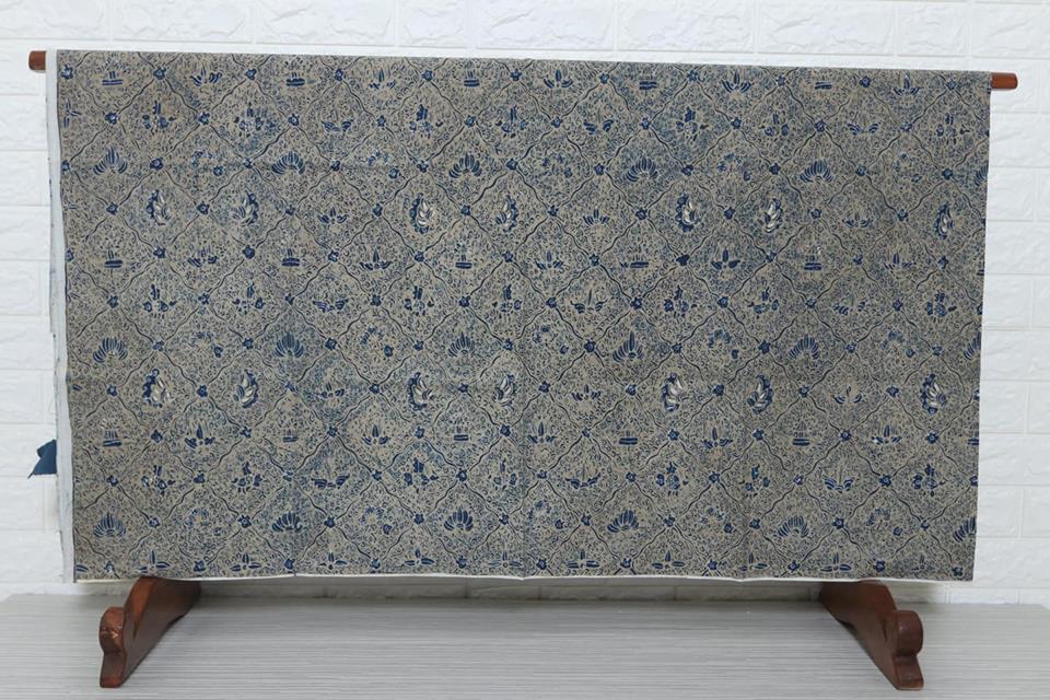 Indigo blue batik fabric Argentina at Batik Dlidir