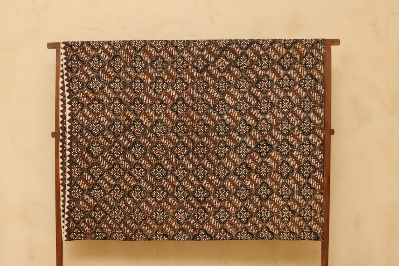 Batik fabric collections Laos in Batik Dlidir